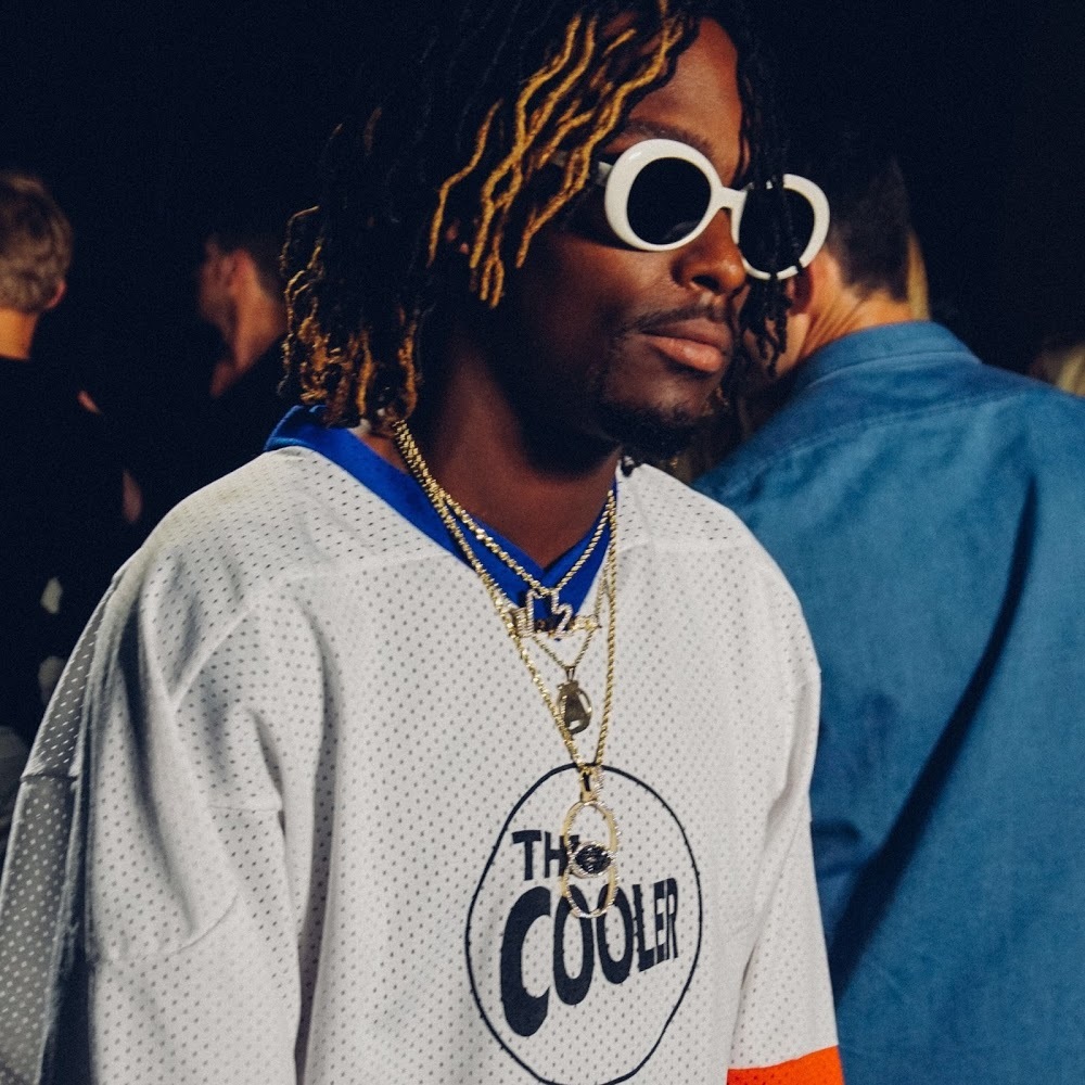 Meet your Posher, Dela